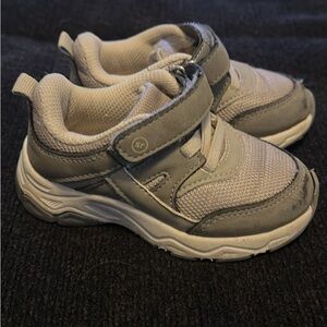 Stride rite 360 Gray and Cream Velcro Athletic Shoes